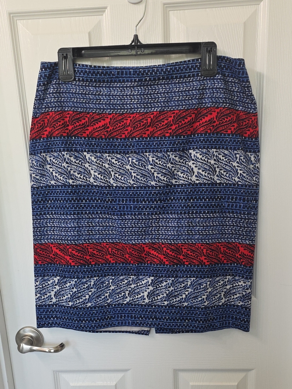 Ann Taylor Blue, White & Orange Patterned Pencil Skirt